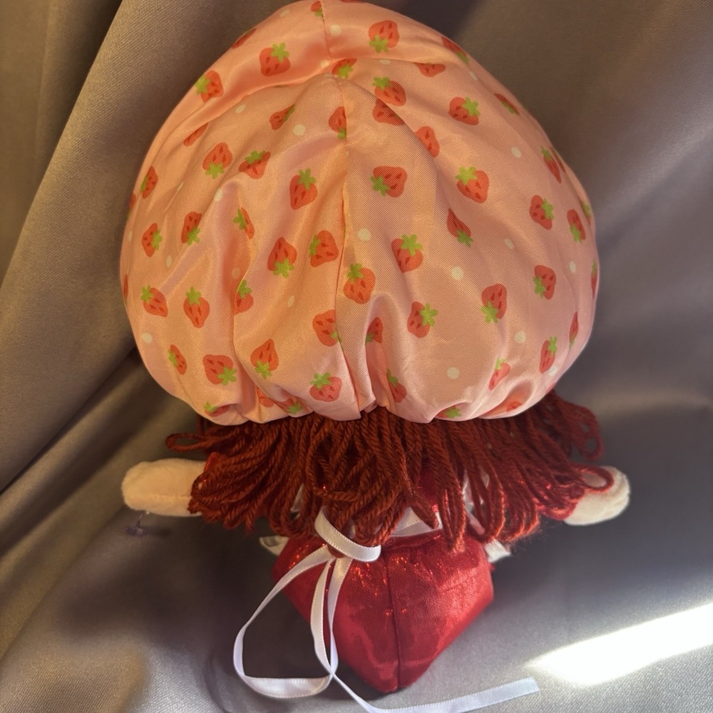 Strawberry Shortcake Stuffed Plush Doll Toy The Loyal Subjects 14" - Picture 3 of 5